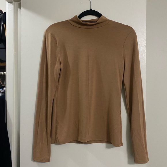 🛍️3 for 1 TURTLE NECK TOPS WORN A FEW TIMES - Picture 6 of 8